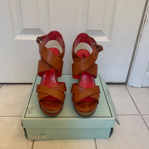 Unlisted platform wedges - Picture 2 of 5